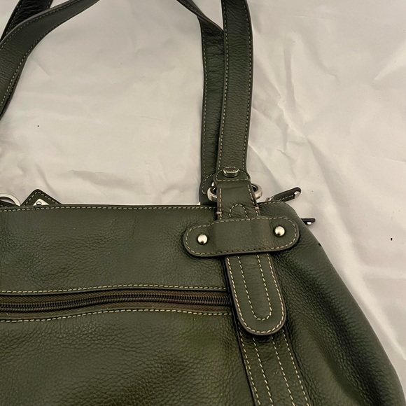 Tignanello Olive Green Leather Shoulder Bag - Picture 11 of 16